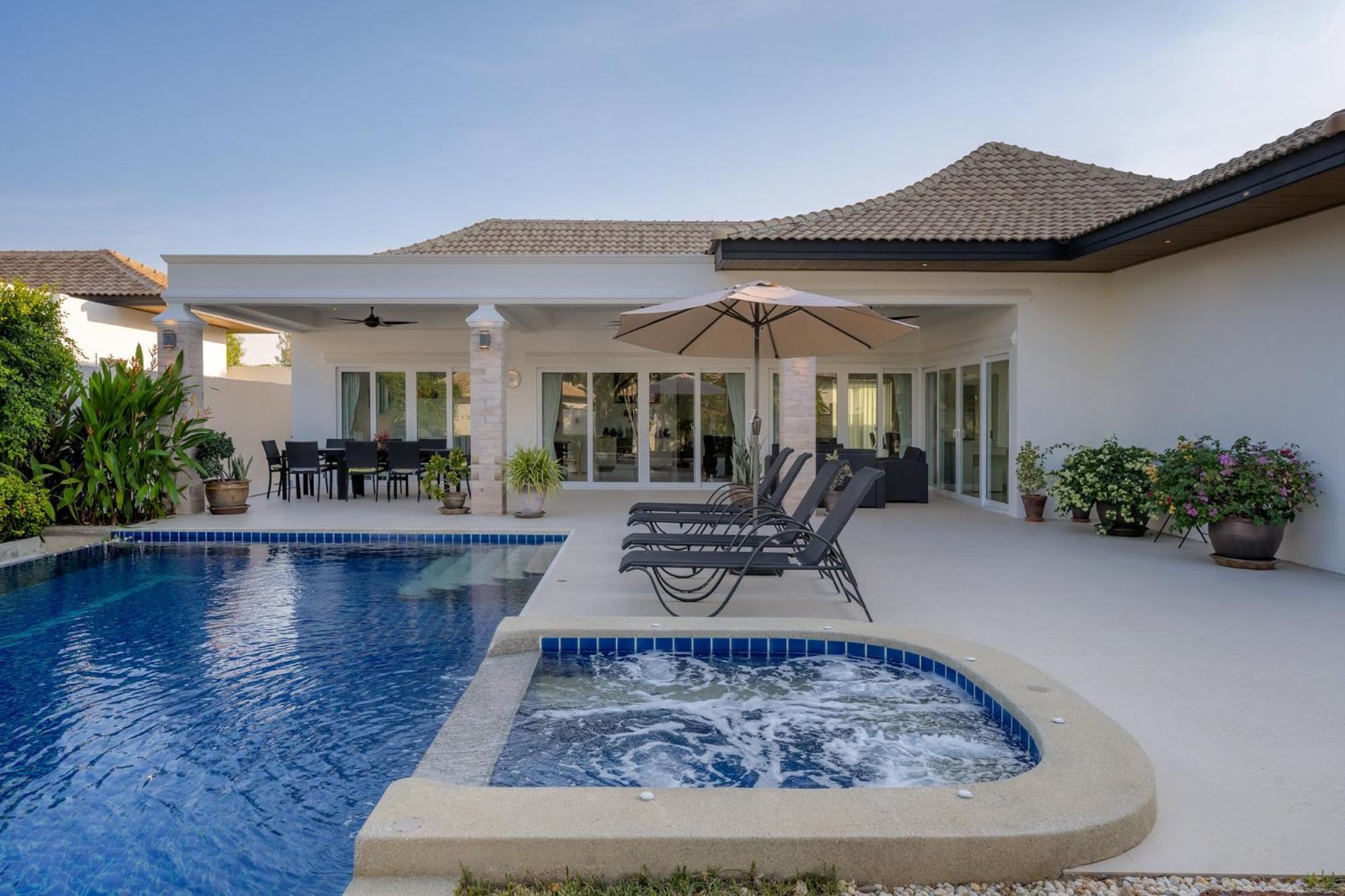 Orchid Paradise Homes Villa Hua Hin Bagian luar foto